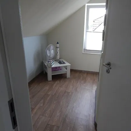 Grit's Apartment *